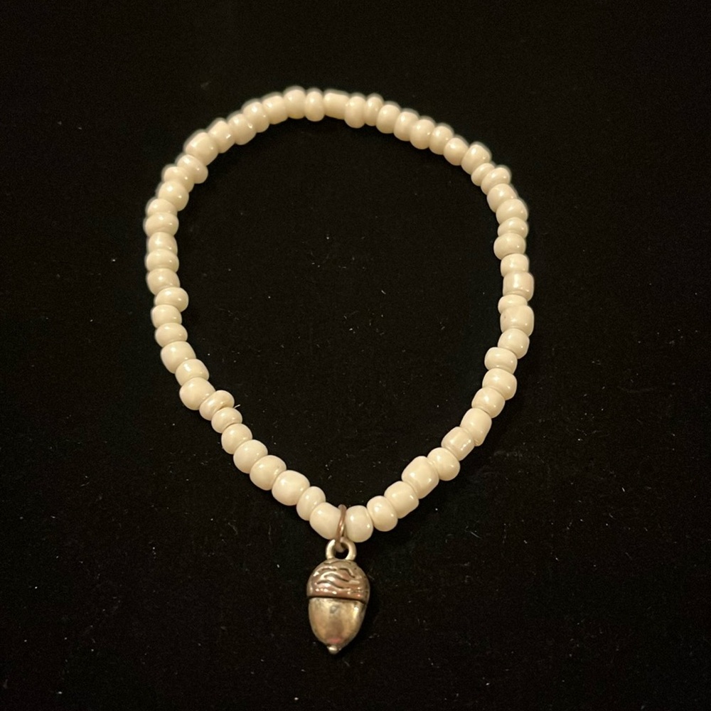 White Pearl-like Stretchy Acorn Charm Bracelet